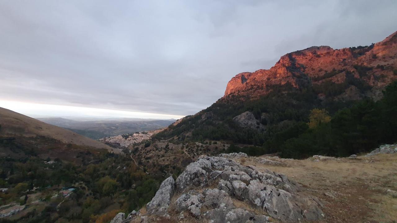 Alojamiento Rural Fuente De La Glorieta Cazorla Exterior foto